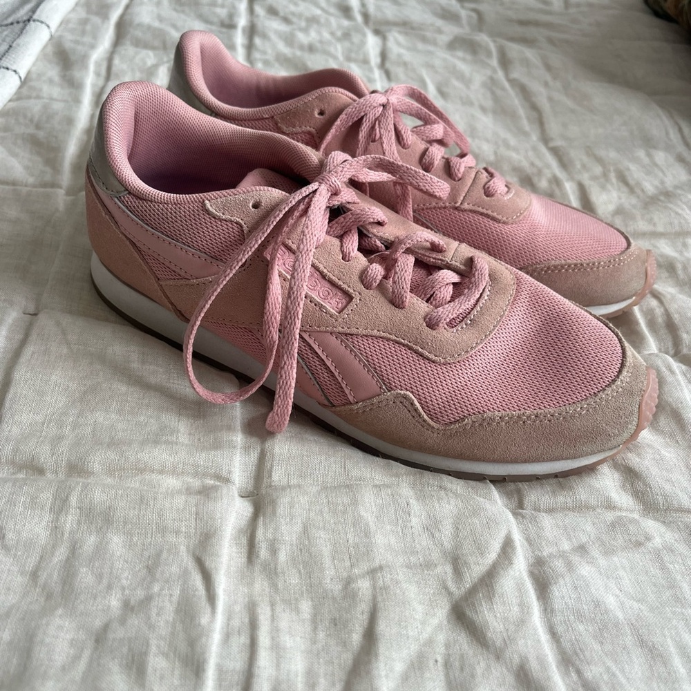 Reebok Women's Blush Pink Sneakers